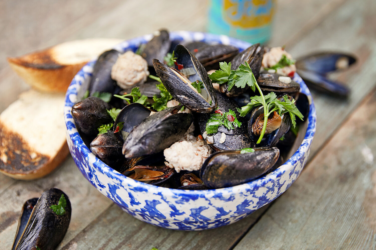 Sausage and mussels